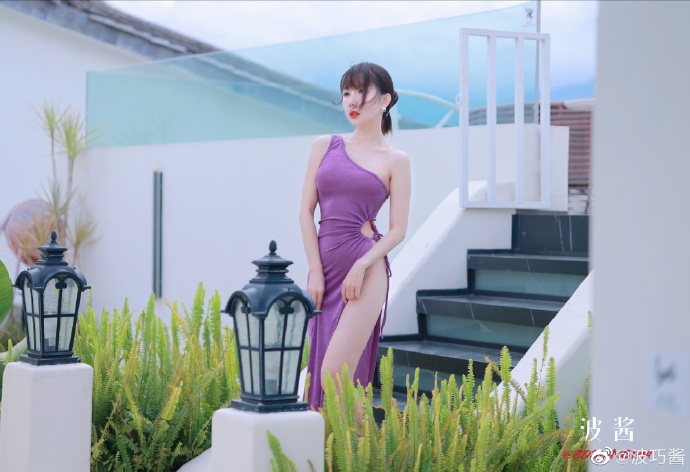 消失的她 封面